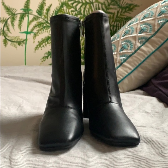 Franco Sarto Block Heel Bootie - Worn Once - Picture 2 of 10